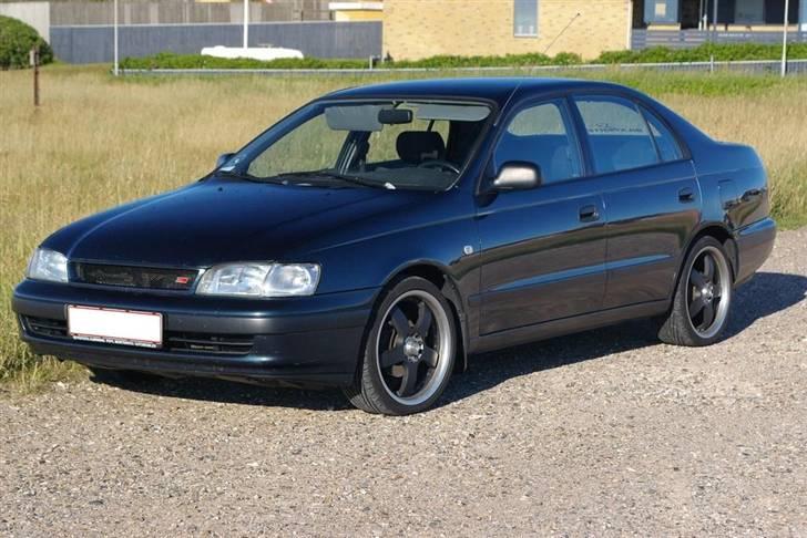 Toyota Carina E [SOLGT] billede 1