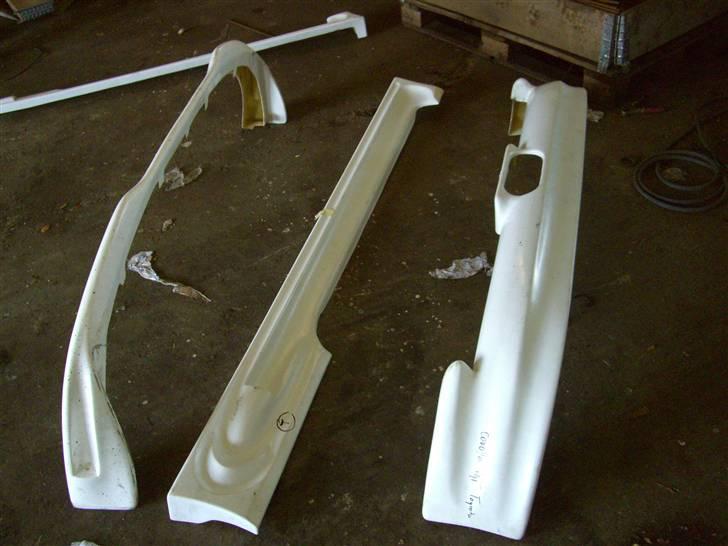 Toyota Celica 1,6 gt PROJEKT - Har fået skørter hjem som jeg skal til at rode lidt med, det er nogle brugte corolla skørter, der skal noget tilpasning til:D billede 19