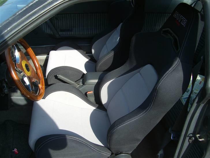 Toyota Celica 1,6 gt PROJEKT - Nye Isotta sæder, sidder sgu dejligt i dem, perfekt til raceren.. ;) billede 20