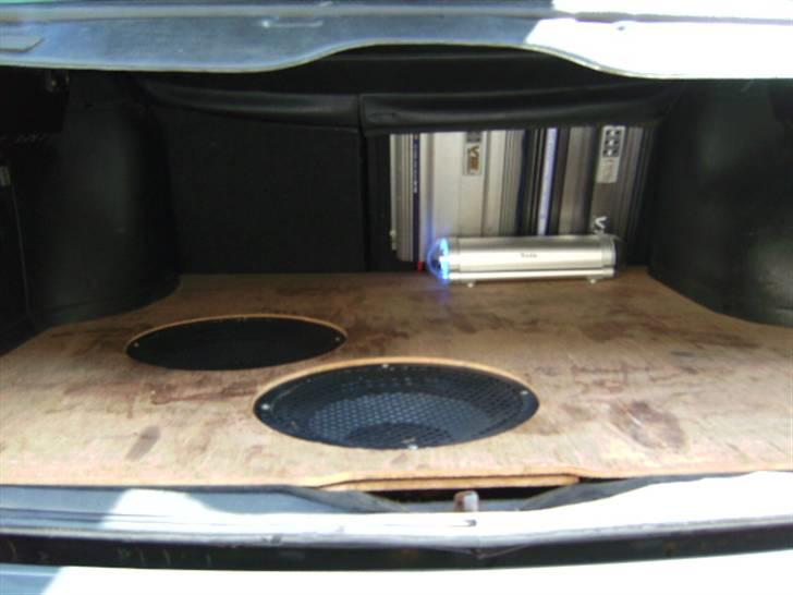 VW Passat (SOLGT) billede 15