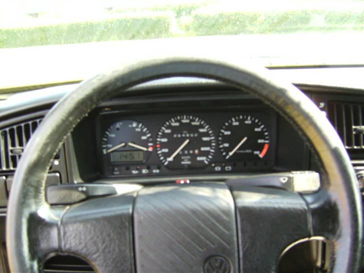 VW Passat (SOLGT) billede 16