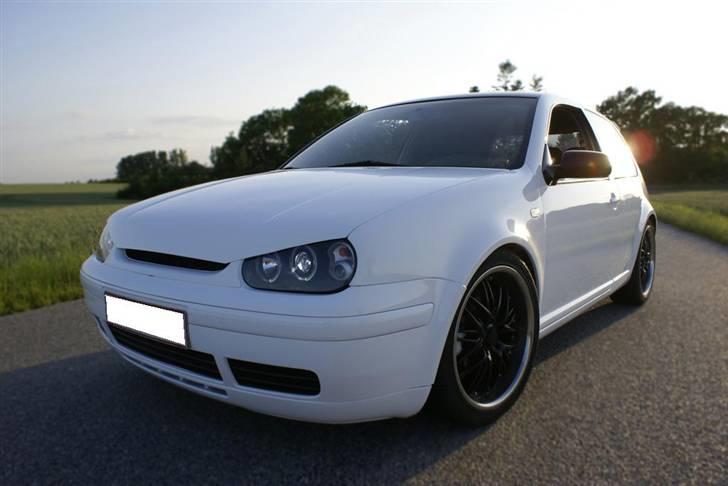 VW Golf 4  (SOLGT & DØD) billede 5