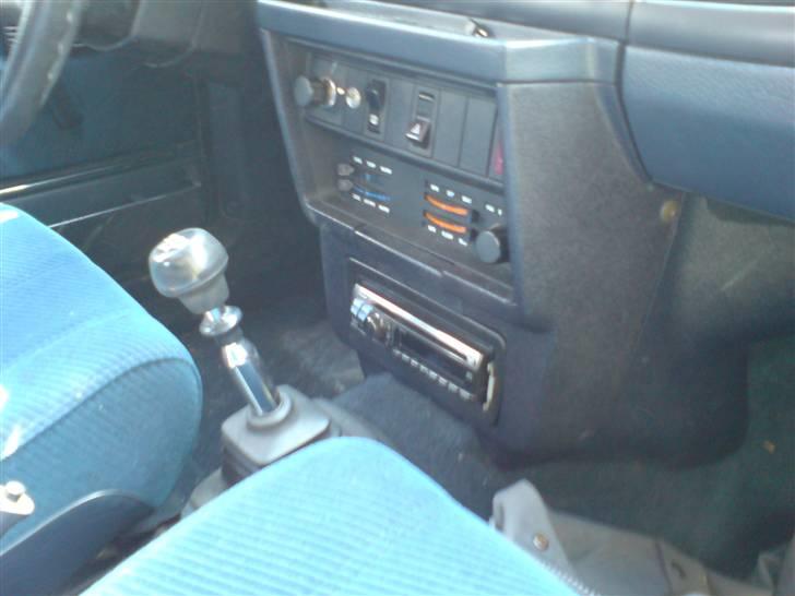 Volvo 240 GL - Kabinen, og min Alpine... billede 6