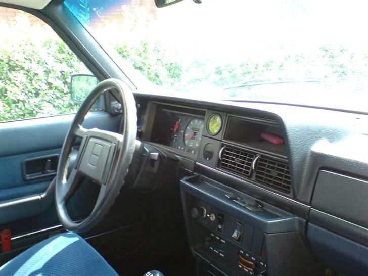 Volvo 240 GL - Kabinen igen, og styretøjet... ;o) billede 7