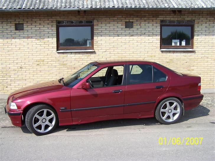 BMW E36 320i vanos (solgt) billede 1