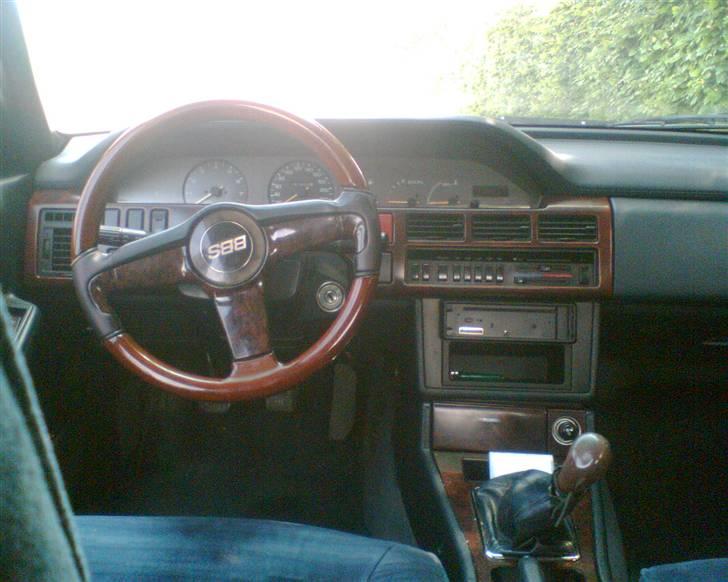 Mazda 929 3.0I V6 solgt billede 7