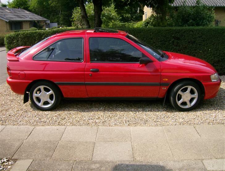 Ford escort 1.6 16v solgt billede 1