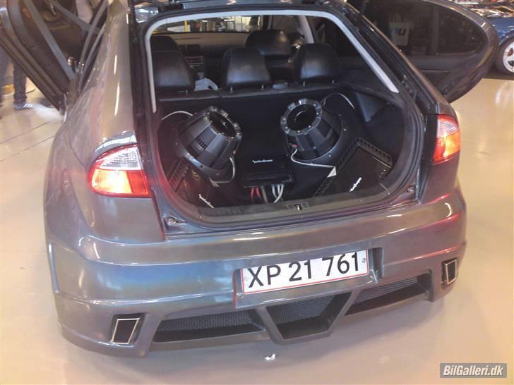 Seat Leon 1,8T 20VT WIDEBODY - anlæg lige nu men der skal komplet alpine X serie i billede 12