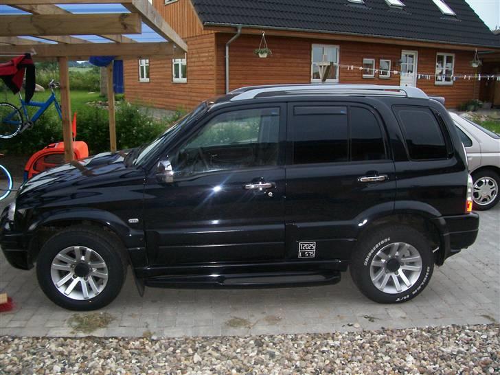 Suzuki Grand Vitara 2,0 *solgt* billede 4