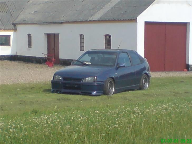 Opel Kadett 2,0 16v SOLGT billede 1