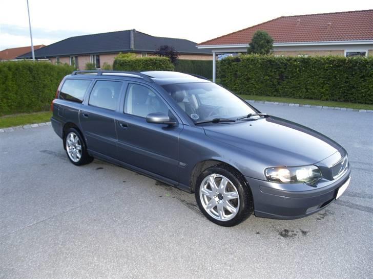 Volvo V70 D5 billede 1