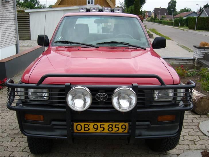 Toyota Hilux  - Mere front bøjle billede 5