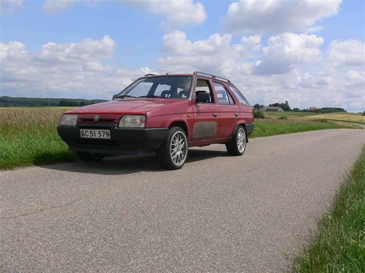 Skoda favorit st. car byttet  - nyt billede 1