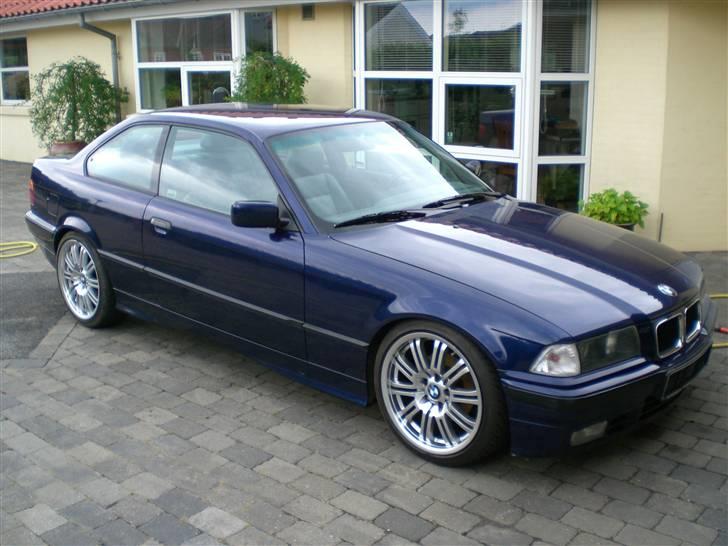 BMW 320i coupe E36 solgt billede 1