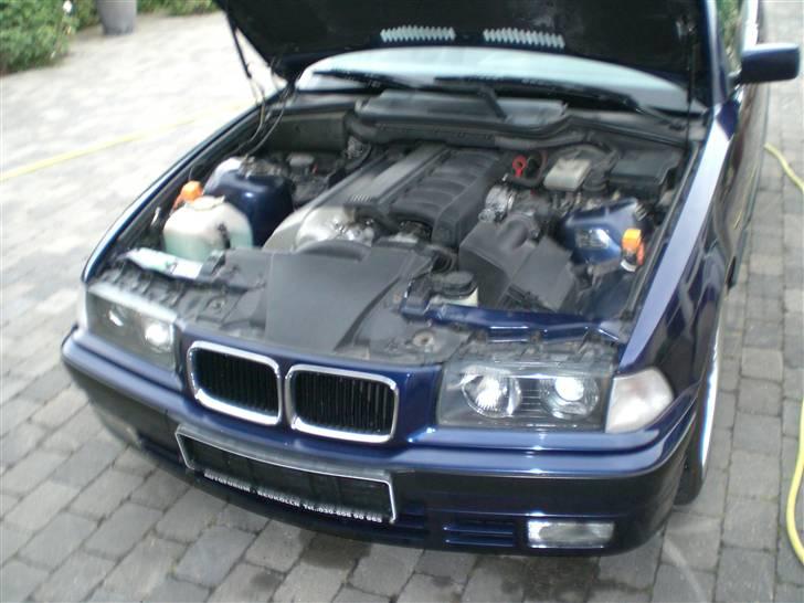 BMW 320i coupe E36 solgt billede 4