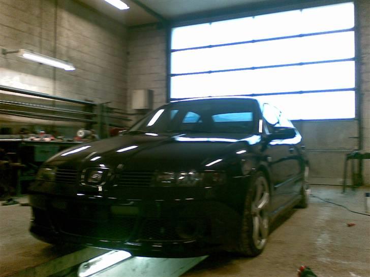 Seat Toledo Sport Solgt - Så kom Cupra R kofangeren på billede 1