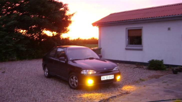 Hyundai accent SOLGT billede 9