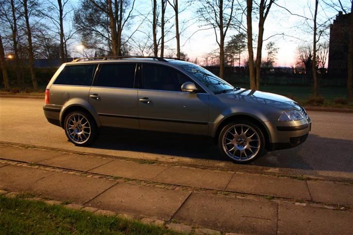 VW Passat st.car trendline billede 1