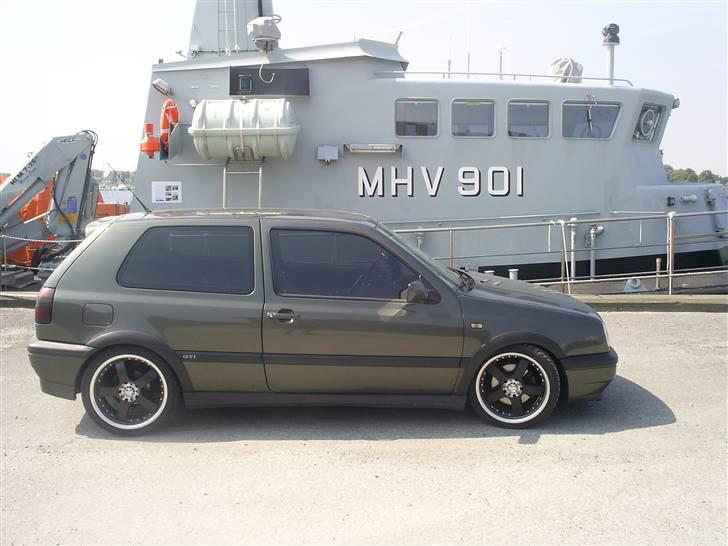 VW Golf GTI 16v96ér solgt:-( - golf gti 2,0 16v 96´er billede 1