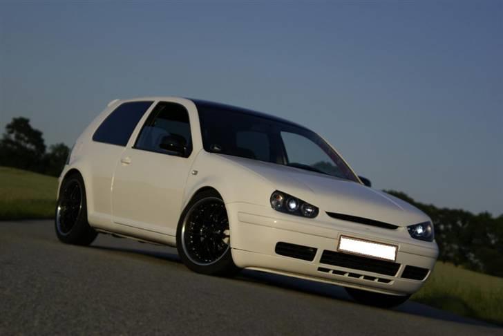 VW Golf 4  (SOLGT & DØD) billede 13