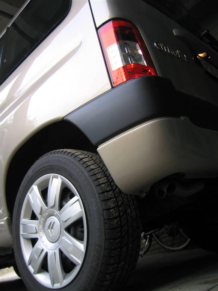 Citroën Berlingo SOLGT - Lowrider?? det er vist nærmere fætter højben. billede 6