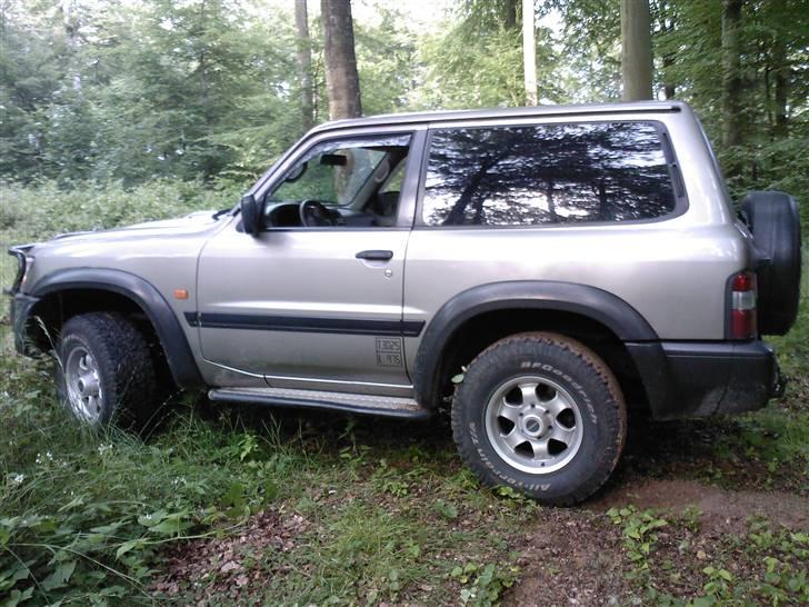 Nissan patrol gr --solgt-- billede 3