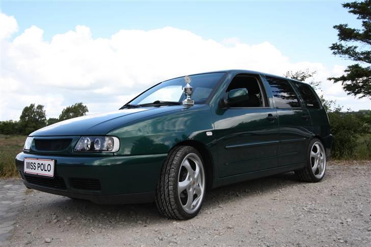 VW Polo st. car Variant - Er det ikke en fin pokal :) Er bare så stolt  billede 2