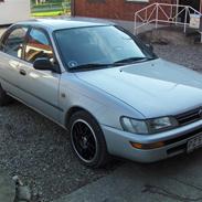 Toyota Corolla 1.3 XLI sedan