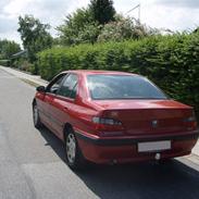 Peugeot 406