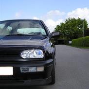 VW Golf  **SOLGT**