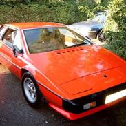 Lotus Esprit S2