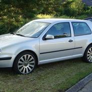 VW Golf 4