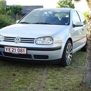 VW Golf 4