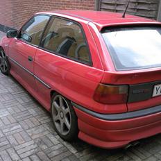 Opel astra 16 v