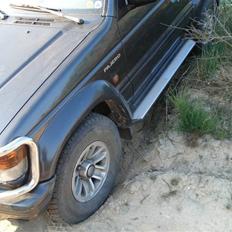 Mitsubishi pajero solgt