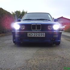 BMW 320i E30 *Solgt*