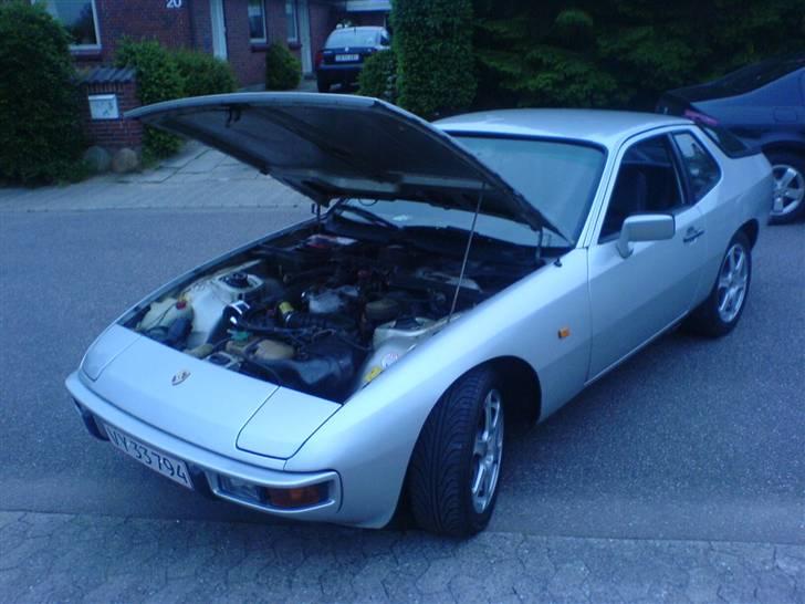 Porsche 924 billede 1