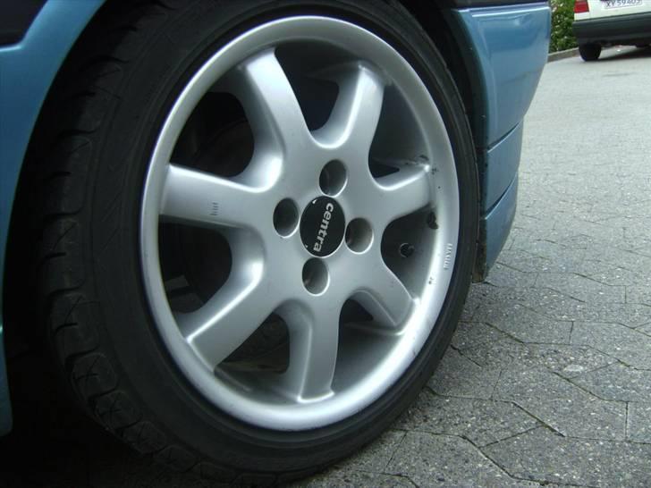 VW                    Golf 3 - Centra fælgen, skriv hvis du ved noget om den billede 6