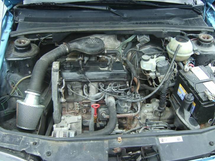 VW                    Golf 3 - Det var så sån en der trak vindues viskerne i min gamle bil:D billede 10