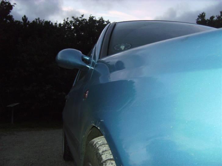 VW                    Golf 3 - Siden billede 14