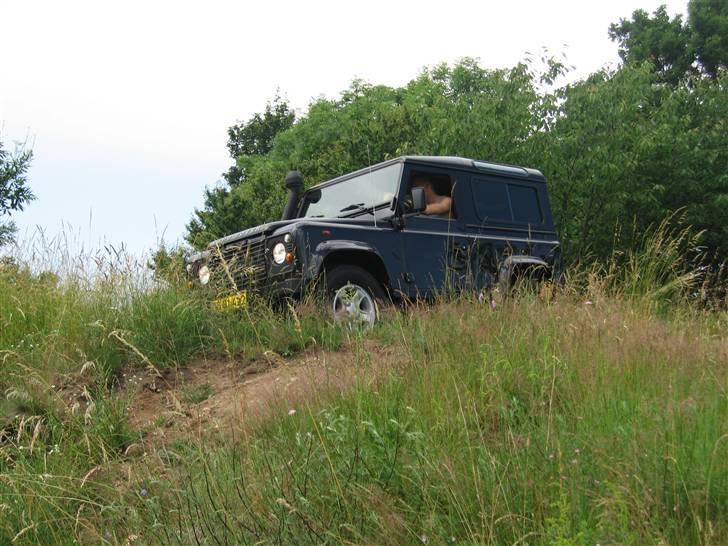 Land Rover Defender - Klar til downhill billede 2