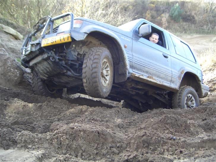 Mitsubishi pajero solgt billede 8