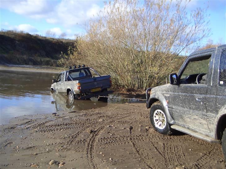 Mitsubishi pajero solgt billede 9