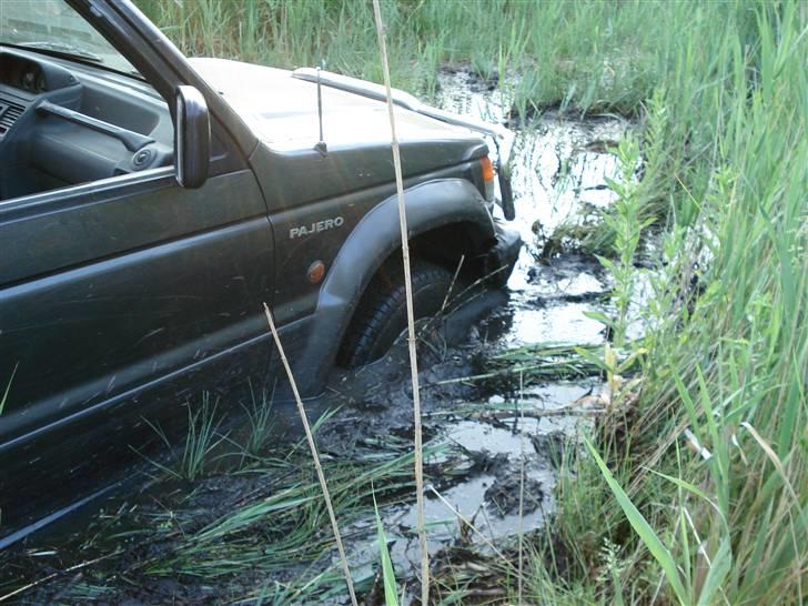 Mitsubishi pajero solgt billede 10