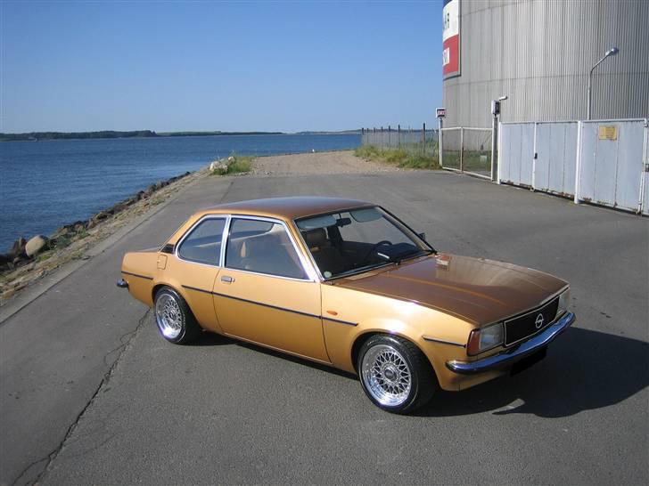 Opel Ascona b billede 1