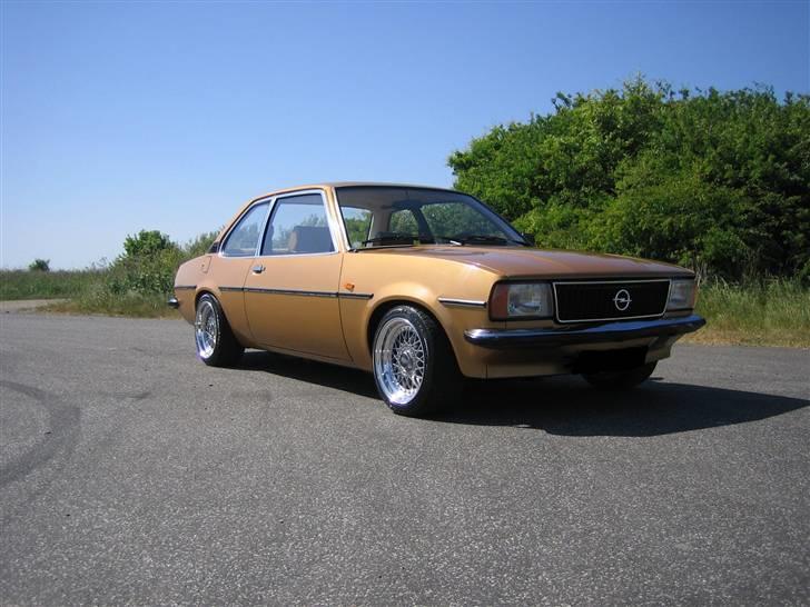 Opel Ascona b billede 8