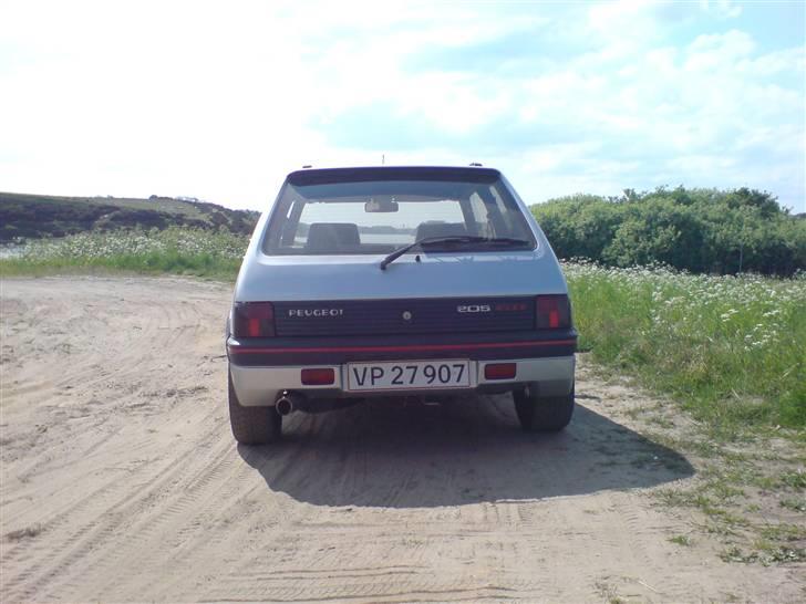Peugeot 205 1,9 GTI (SOLGT)  billede 4