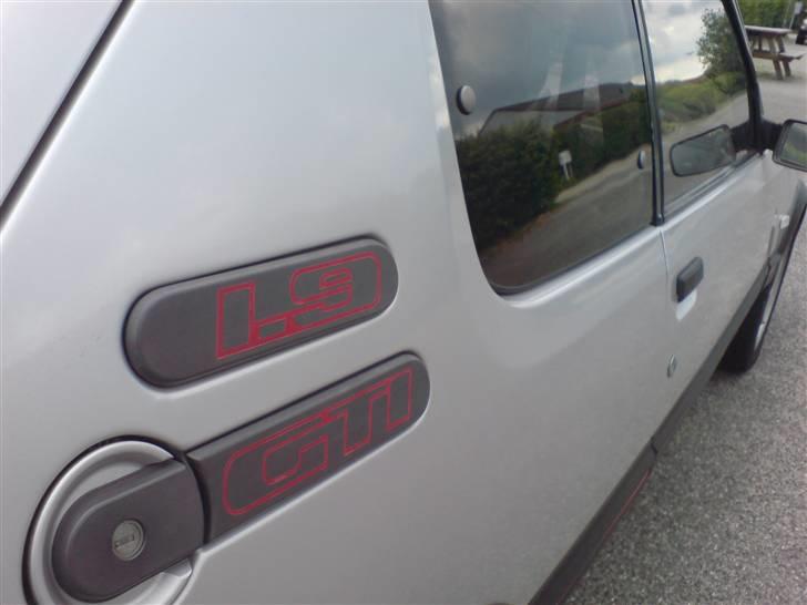 Peugeot 205 1,9 GTI (SOLGT)  billede 13