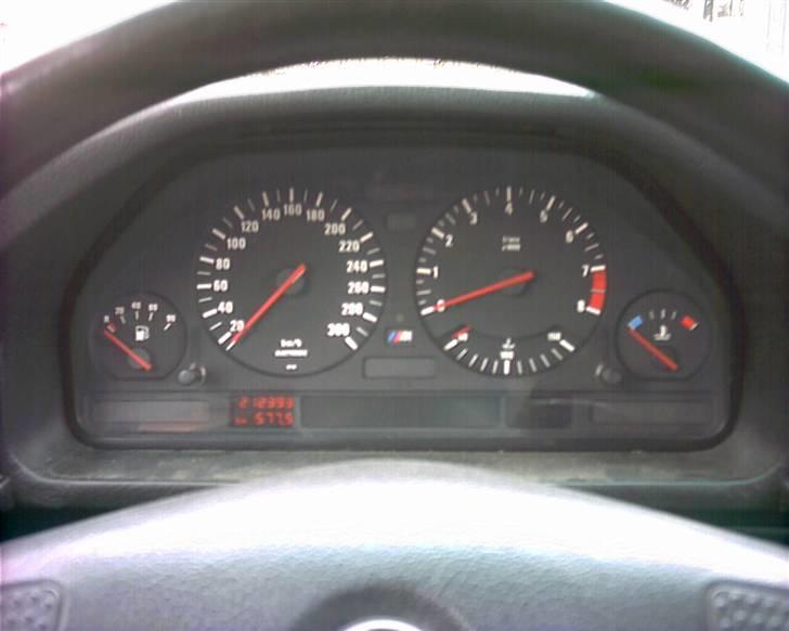 BMW e34 525/// 535      solgt - det pynter billede 12