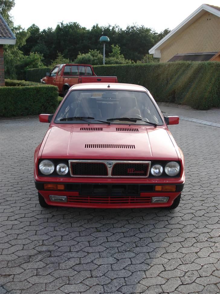 Lancia Delta HF(solgt) billede 1